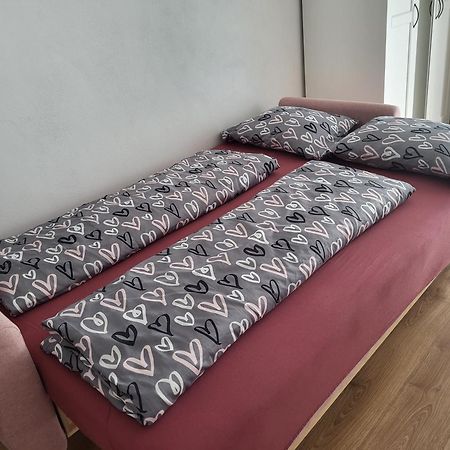 Apartment Near The Ondrej Nepela Winter Stadium 브라티슬라바 외부 사진